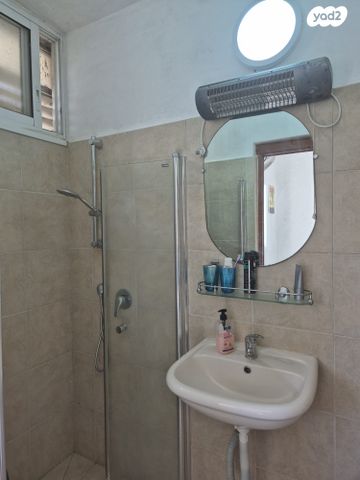 דירה, אשכול, מגדיאל, הוד השרון