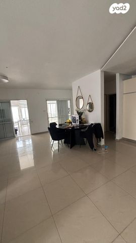 גג/ פנטהאוז, העצמאות, רובע הקריה, הסיטי, אשדוד