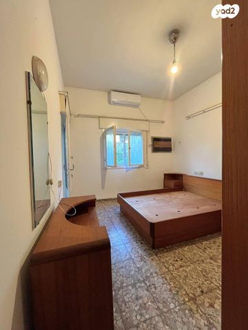 דירה, אוסישקין 32, מוצקין הותיקה, קרית מוצקין