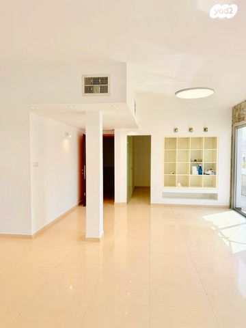 גג/ פנטהאוז, כינרת, רובע י"א, אשדוד