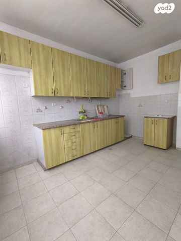 דירה, ביאליק, צפון מערב מרכז העיר, נתניה