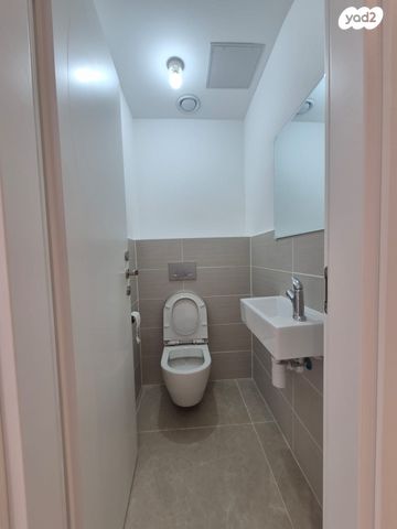 דירה, דרך זאב ז'בוטינסקי, לב המושבה / מרכז העיר, פתח תקווה