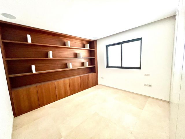 דירה, שלום עליכם, לב תל אביב, לב העיר צפון, תל אביב יפו