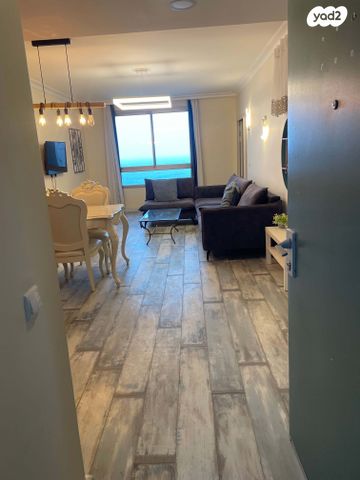 דירה, דוד אלעזר 10, חוף הכרמל, חיפה