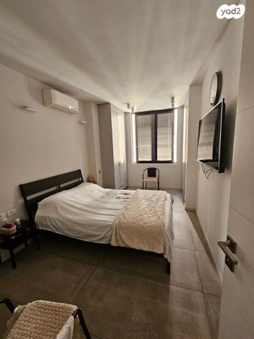 דירה, שדרות ז'בוטינסקי, מרכז העיר דרום, נתניה