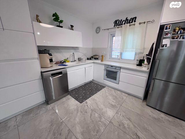 דירה, צה"ל 10, רובע ג', אריאל