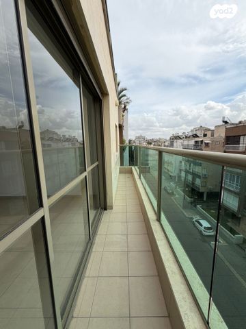 דופלקס, ביאליק, מרכז, קרית עבודה, חולון