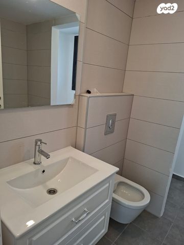 דירה, הרב ישראל גרוסמן, רמת אברהם, בית שמש