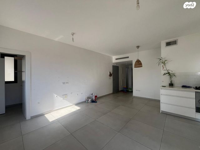 דירה, מרום נווה, רמת יצחק, רמת גן