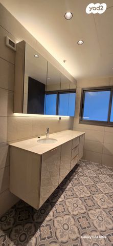 דירה, משה דיין, אפרידר, אשקלון