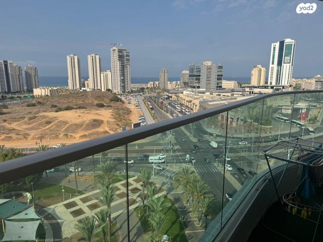 רובע הקריה, הסיטי