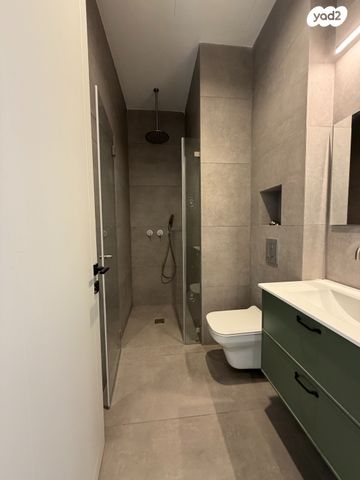 דירת גן, נווה צדק, תל אביב יפו