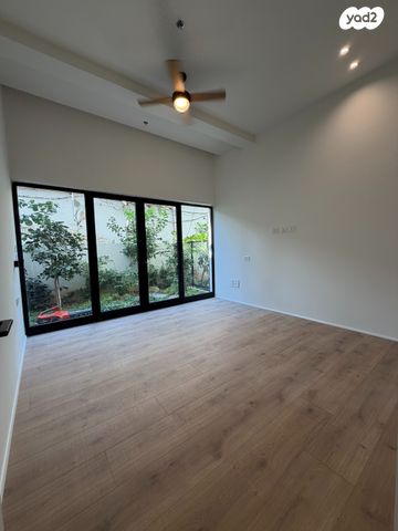 דירת גן, נווה צדק, תל אביב יפו