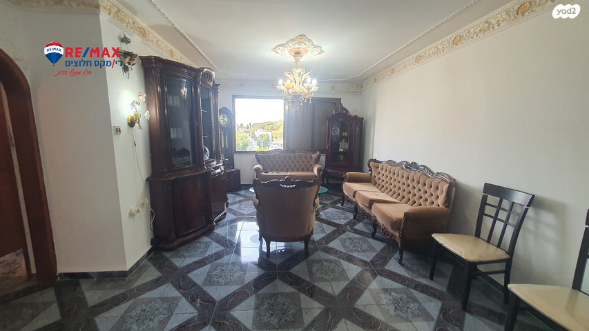 דירה, שפרינצק 21, גבעת אוסישקין, נהריה