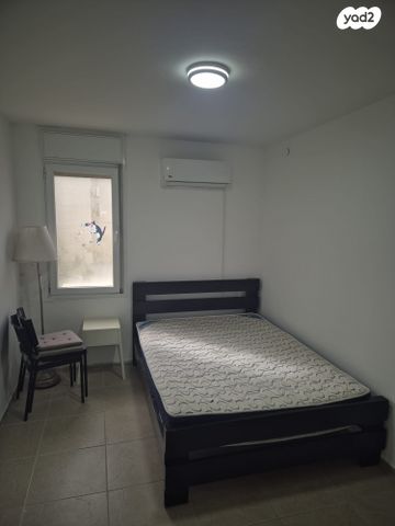 דירה, שדרות הנשיא טרומן 8, קרית חיים מערבית, חיפה