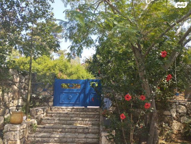 בית פרטי/ קוטג', כפר ורדים