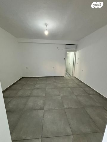 בניין מגורים, זבד, התקוה, בית יעקב, נווה צה"ל, תל אביב יפו