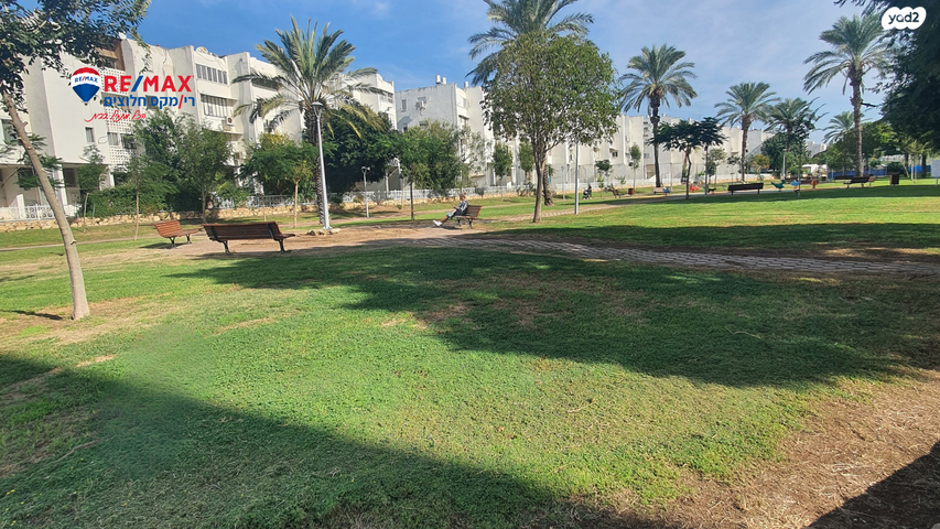 דירה, שפרינצק 21, גבעת אוסישקין, נהריה