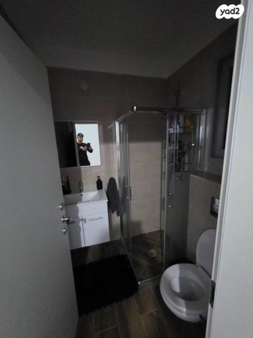 גג/ פנטהאוז, אופקים