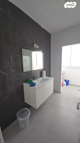 דירה, חלץ, כצנלסון, ראשון לציון