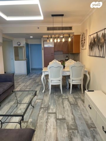 דירה, דוד אלעזר 10, חוף הכרמל, חיפה