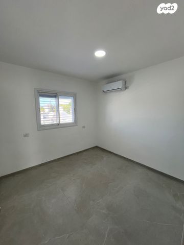 דירה, הקשת 27, קרית שלום, תל אביב יפו