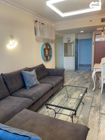 דירה, דוד אלעזר 10, חוף הכרמל, חיפה