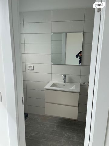 דירה, מרום נווה, רמת יצחק, רמת גן