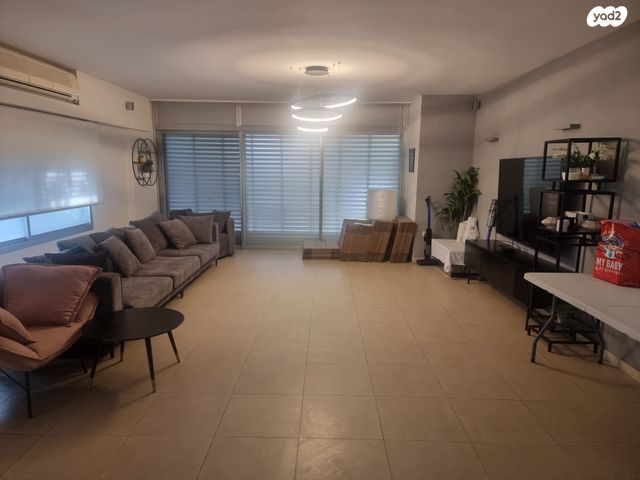 בית פרטי/ קוטג', אמיל זולא, אברמוביץ', ראשון לציון