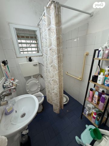 דירה, החיזיון 4, קרית שלום, תל אביב יפו