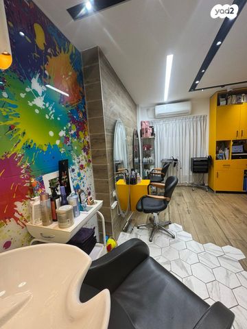 חנויות/ שטח מסחרי, שדרות דוד המלך, אור עקיבא