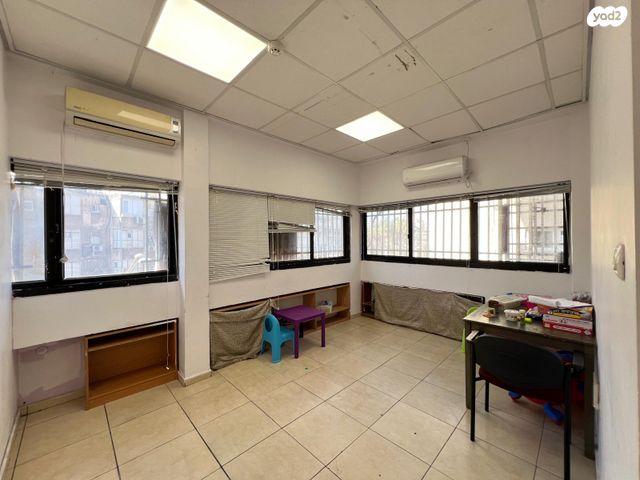 משרדים, בר כוכבא, לב המושבה / מרכז העיר, פתח תקווה