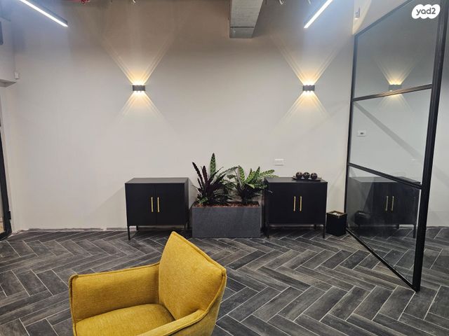 משרדים, צריפין החדשה, באר יעקב