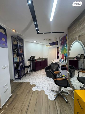 חנויות/ שטח מסחרי, שדרות דוד המלך, אור עקיבא