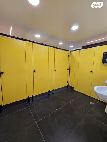 חנויות/ שטח מסחרי, מרכז העיר, סביניה, הוותיקה, קרית ביאליק