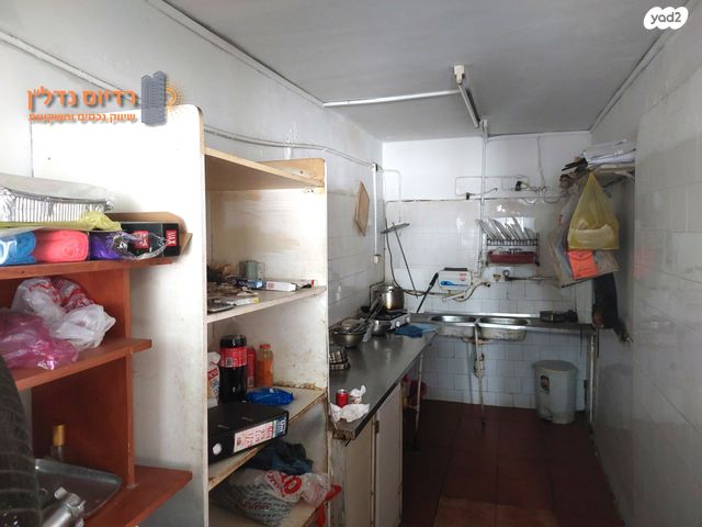 חנויות/ שטח מסחרי, דרך זאב ז'בוטינסקי, נחלת גנים, רמת גן