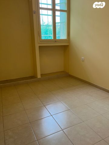 קליניקות, גבעת ברנר