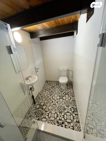 סטודיו, בן אביגדור 3, מונטיפיורי, הרכבת, תל אביב יפו