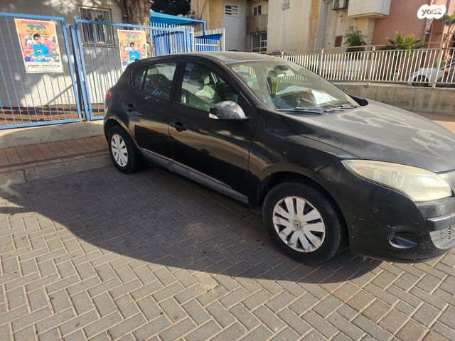 מודעת רכב רנו מגאן