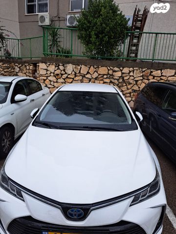 מודעת רכב טויוטה קורולה