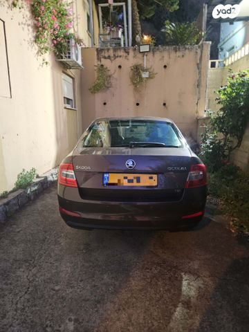 סקודה אוקטביה