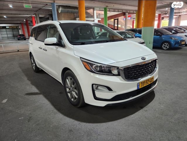 מודעת רכב קיה קרניבל