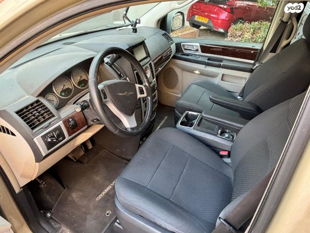 קרייזלר גראנד וויאג'ר