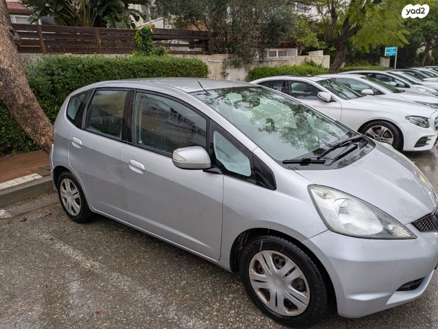 מודעת רכב הונדה ג'אז 