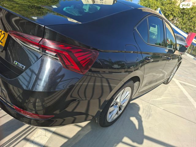 סקודה אוקטביה