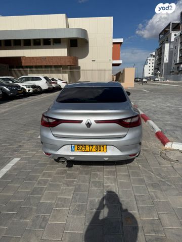 רנו מגאן