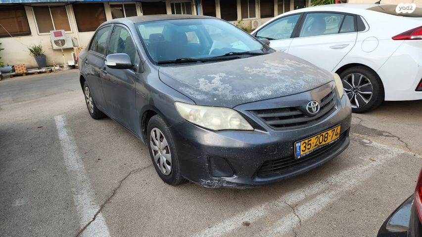 טויוטה קורולה