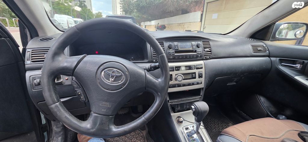 מודעת רכב טויוטה קורולה