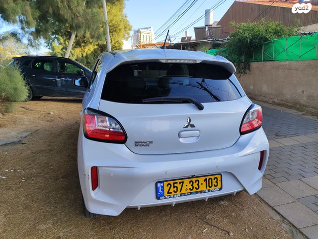 מיצובישי ספייס סטאר