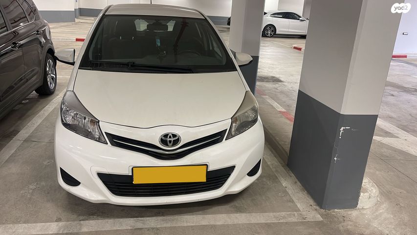 מודעת רכב טויוטה יאריס